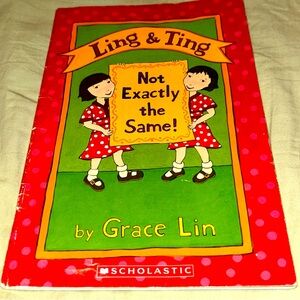 !**KIDS BOOKS 4/$10**! Ling & Ting: Not Exactly the Same! By Grace Lin, PB, 2010